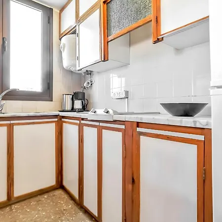 Near Playa De Americas With Wifi And Pool, Tenerife Sur Apartment Playa de las Américas