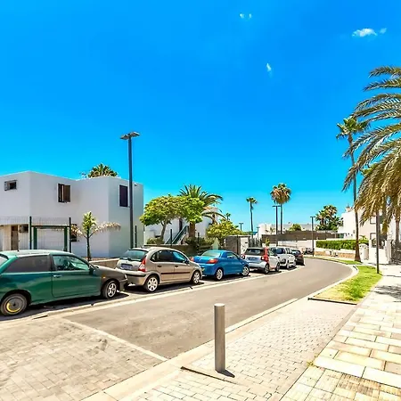 Near Playa De Americas With Wifi And Pool, Tenerife Sur Playa de las Americas (Tenerife)