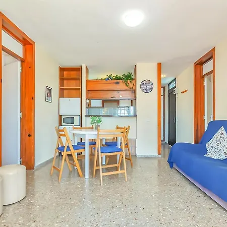 Near Playa De Americas With Wifi And Pool, Tenerife Sur Apartmán Playa de las Americas (Tenerife)