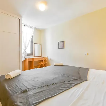 Near Playa De Americas With Wifi And Pool, Tenerife Sur Apartmán